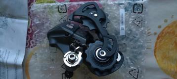 Di2 6770 set (voor/achter derailleur en shifters) beschikbaar voor biedingen