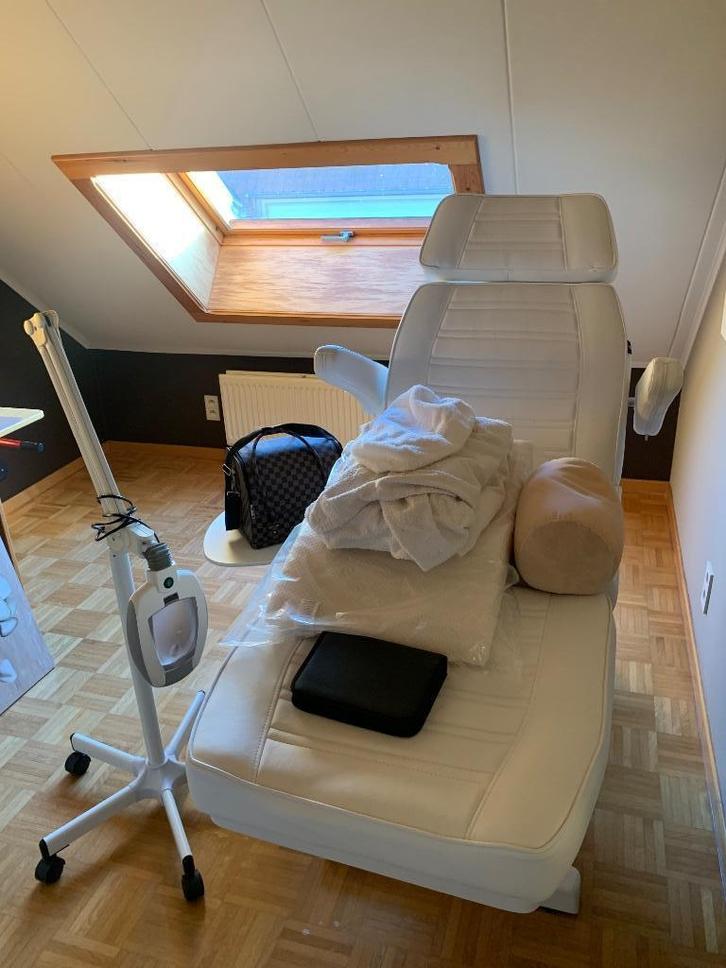 Behandelstoel schoonheidsspecialiste, Hobby en Vrije tijd, Overige Hobby en Vrije tijd, Gebruikt, Ophalen