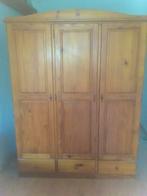 Garde robe bois plein 3 portes et tirroirs, Maison & Meubles, Utilisé