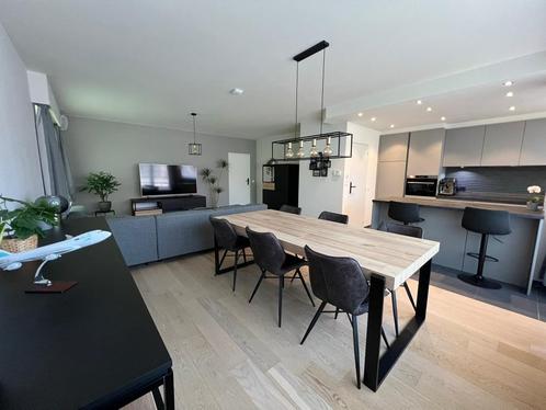Instapklaar Appartement met 3 slaapkamers en terras te koop, Immo, Huizen en Appartementen te koop, Provincie Antwerpen, Appartement