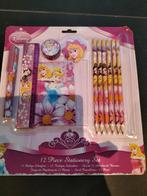 Disney gadgets, schrijfgerei en slinger happy birthday, Ophalen of Verzenden, Nieuw