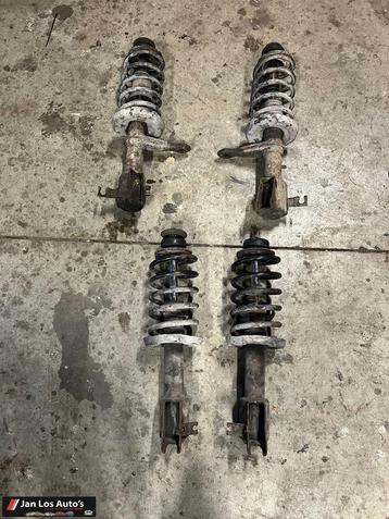 Audi coupe 90 B3 quattro veerpoot set rondom beschikbaar voor biedingen