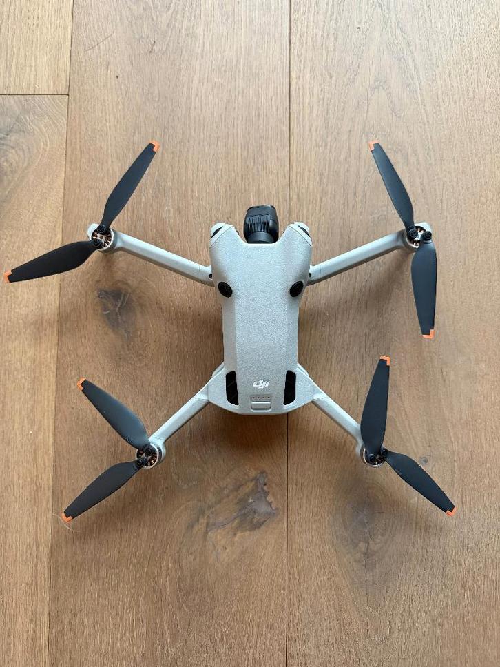 DJI Mini 4 Pro + DJI RC Controller – 3x gebruikt, Elektronische apparatuur, Overige elektronische apparatuur, Zo goed als nieuw