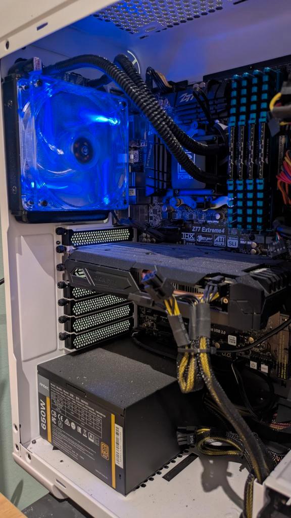 Gaming pc Intel i5 3570K nvidea gtx1050ti, Computers en Software, Desktop Pc's, Gebruikt, HDD, SSD, Gaming, Ophalen