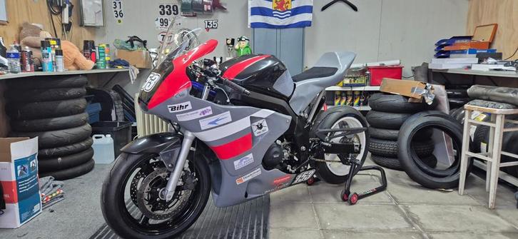 Suzuki sv650 (2006) 2x champion moto!, Motoren, Motoren | Suzuki, Particulier, Sport, Quickshifter, Ophalen