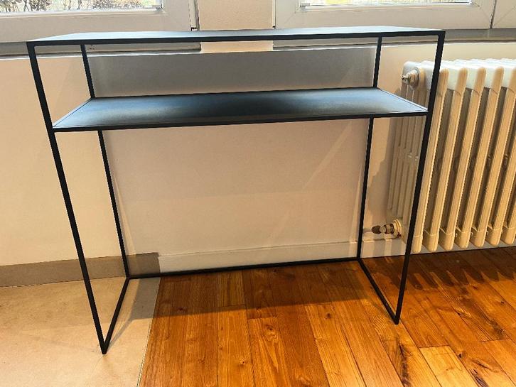 Industrieel console / wandtafel Blomus, Huis en Inrichting, Kasten | Wandmeubels, Gebruikt, Minder dan 100 cm, Minder dan 150 cm