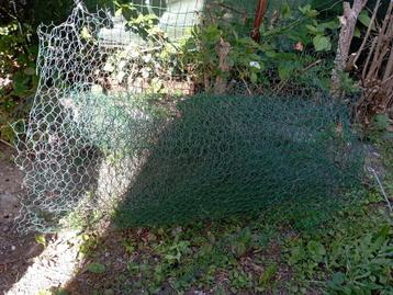 Draadgaas voor omheiningen, kippenkooien, konijnen, tuincent beschikbaar voor biedingen