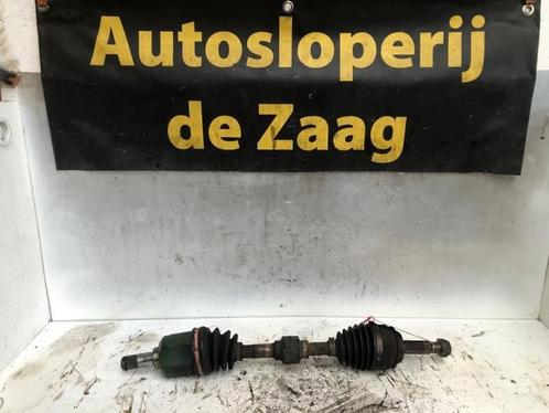 Aandrijfas links-voor van een Mitsubishi Lancer, Auto-onderdelen, Remmen en Aandrijving, Mitsubishi, Gebruikt, 3 maanden garantie