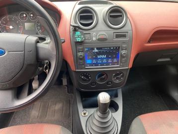 FORD Fiesta1.3 cc benzine euro4, nog in maart gekeurd, GPS s beschikbaar voor biedingen