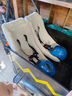 Babyschaal+ helm (2x), Fietsen en Brommers, Ophalen, Zo goed als nieuw