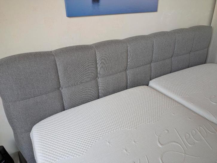 boxspring + matrassen, Maison & Meubles, Chambre à coucher | Lits boxsprings, Comme neuf, 180 cm, 220 cm, Deux personnes, Gris