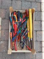 SCHROEVENDRAAIERS, Enlèvement