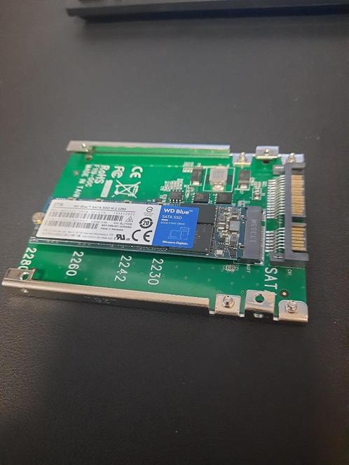 SSD 2 TB M.2 SATA + behuizing, Computers en Software, Harde schijven, Zo goed als nieuw, Laptop, Intern, SSD, SATA, Ophalen