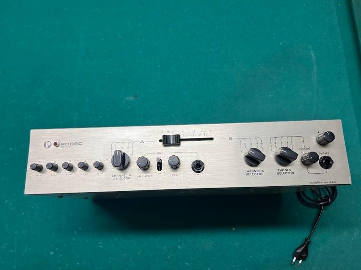 Mixeur RODEC MF100 M, Musique & Instruments, Tables de mixage, Utilisé, 5 à 10 canaux, Entrée micro, Enlèvement ou Envoi