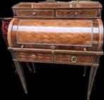 secrétaire à cylindre de style Louis XVI., Enlèvement