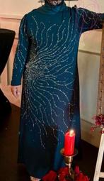Feestkledıj met parels, Ophalen of Verzenden, Maat 46/48 (XL) of groter, Groen, Galajurk