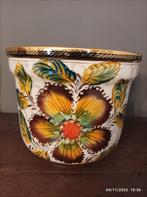 1 cache pot en porcelaine BECQUET Quaregnon, Antiek en Kunst, Ophalen