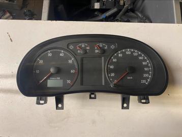 Volkswagen Polo IV (9N) 6Q0920823R Instrumentenpaneel beschikbaar voor biedingen