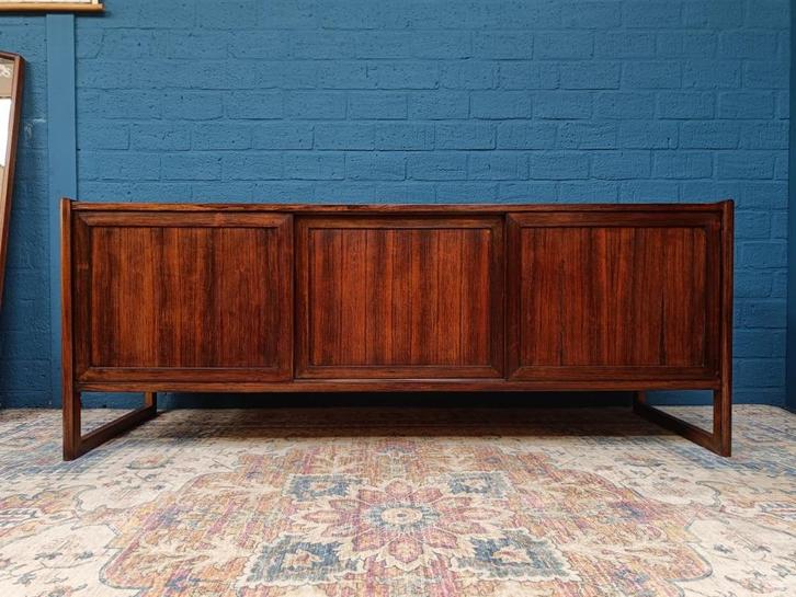 Vintage palissander lowboard, Deens midcentury design, Verzamelen, Retro, Huis en Inrichting, Ophalen
