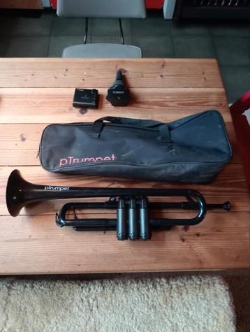 Trompet ptrumpet en demper Yamaha Brass Silent beschikbaar voor biedingen