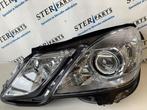 Phare gauche d'un Mercedes E-Klasse, Autos : Pièces & Accessoires, Éclairage, Enlèvement ou Envoi, Mercedes-Benz, 12 mois de garantie