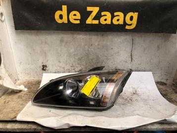 Koplamp links van een Ford Focus beschikbaar voor biedingen