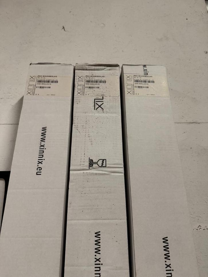 3x Xinnix X5D-Wall2415 – Box 1, Doe-het-zelf en Bouw, Deuren en Vliegenramen, Nieuw, Schuifdeur, Ophalen