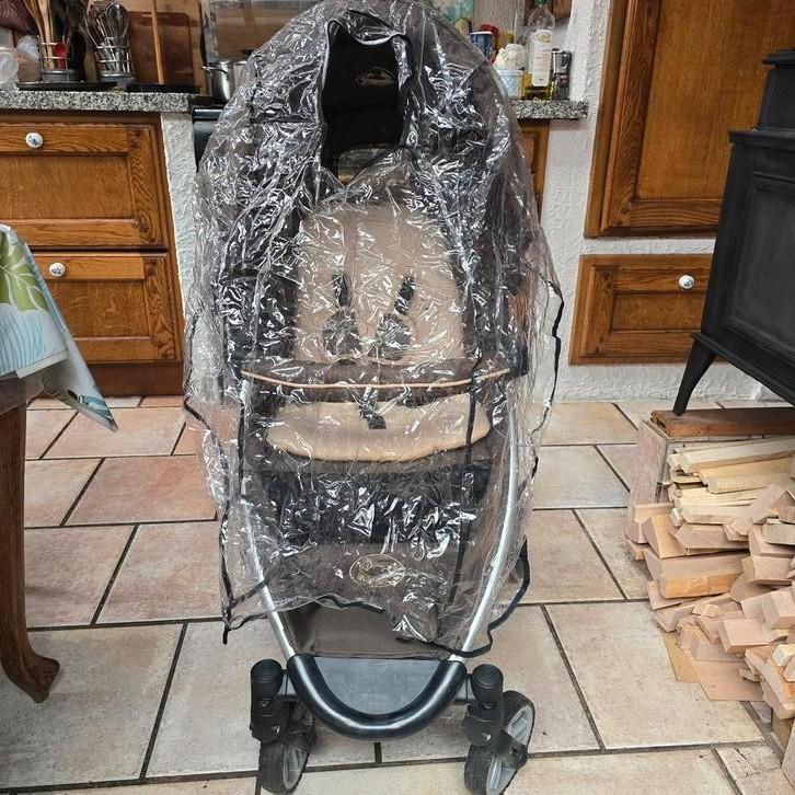 Kinderwagen/buggy Noukie's, Kinderen en Baby's, Buggy's, Zo goed als nieuw, Regenhoes, Ophalen of Verzenden