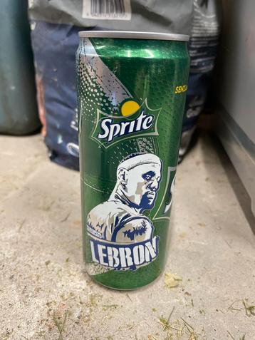 Sprite blik beschikbaar voor biedingen