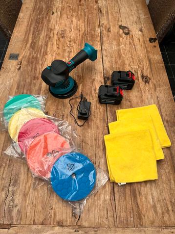 Poliermachine detailen polieren beschikbaar voor biedingen