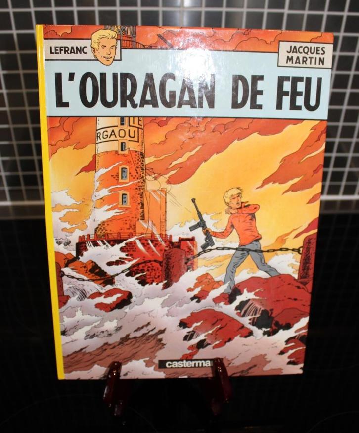 Lefranc 2 "L'Ouragan de feu" en rééd. et Très bel état., Boeken, Stripverhalen, Gelezen, Eén stripboek, Ophalen of Verzenden
