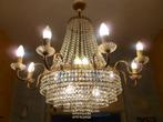 Magnifique lustre en crystal style Louix XVI. Tout lire svp, Maison & Meubles, Lampes | Lustres, Louis XVI, Utilisé, Enlèvement ou Envoi