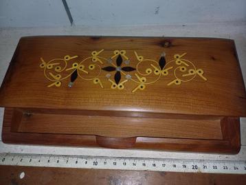 ancien plumier ( porte plume en bois marqueté tbe, Enlèvement ou Envoi