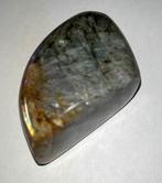 Labradoriet steen - 180gram - 63mm x 48mm x 29mm, Handtassen en Accessoires, Edelstenen, Ophalen of Verzenden, Nieuw