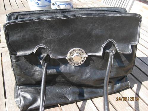 Handtas zwart leder David Jones, Handtassen en Accessoires, Tassen | Damestassen, Gebruikt, Handtas, Zwart, Ophalen of Verzenden