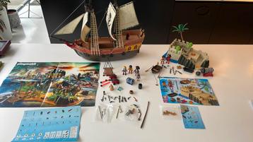 Playmobil 5135 piratenboot met 4007 pirateneiland