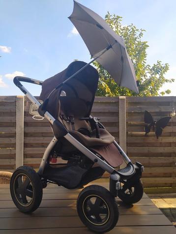 Maxi Cosi Mura kinderwagen met accesoires.