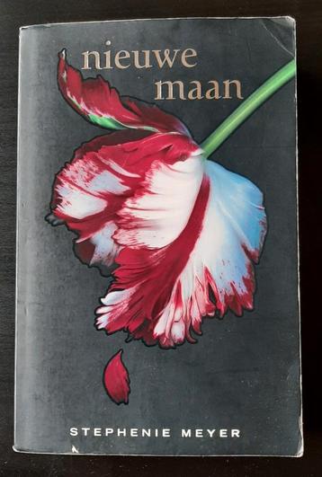 Boek: Nieuwe maan. Stephenie Meyer beschikbaar voor biedingen