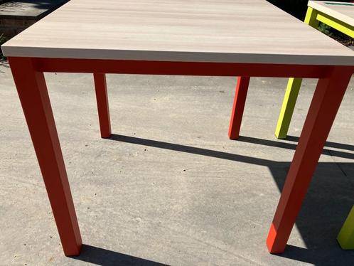 Table carrée KENT by OKA, Huis en Inrichting, Tafels | Eettafels, Zo goed als nieuw, 50 tot 100 cm, 50 tot 100 cm, Vier personen