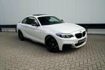 BMW 240 M240i XDRIVE | M-PERFORMANCE | PANO | H&K | CAMERA, Auto's, BMW, Automaat, 4 zetels, 2 Reeks, Wit