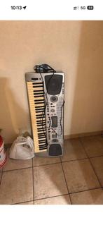 Synthetiseurs, Musique & Instruments, Accordéons, Enlèvement, Comme neuf