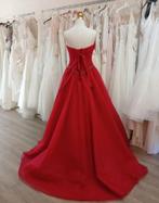 Robe de mariée Ladybird groupe Pronovias, Enlèvement, Robe de mariée