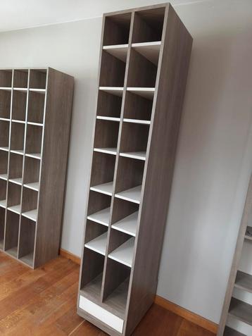 Bibliothèque cosy profonde  beschikbaar voor biedingen