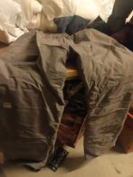 Allerlei skikleding en accessoires, Ophalen