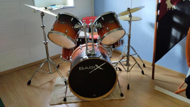 Batterie Basix (Tobacco), Muziek en Instrumenten, Drumstellen en Slagwerk, Gebruikt, Overige merken, Ophalen