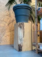 Massief houten blok in popelier, Enlèvement