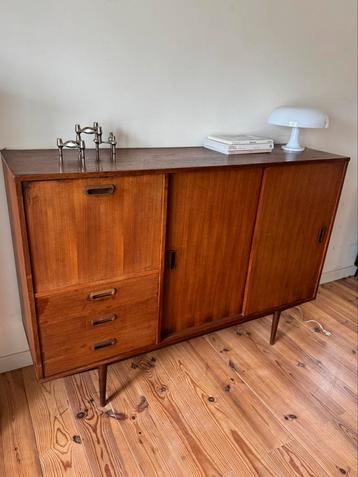 Vintage dressoir jaren ‘50 teak beschikbaar voor biedingen