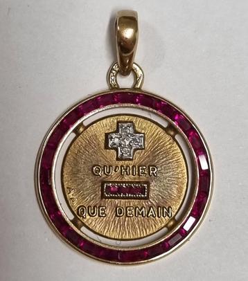Medaille d'Amour Plus Qu' Hier Moins Que Demain Diamond Ruby beschikbaar voor biedingen