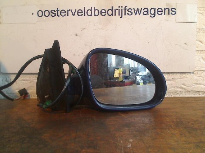 Buitenspiegel rechts van een Volkswagen Passat, Auto-onderdelen, Spiegels, Volkswagen, Gebruikt, 3 maanden garantie, Ophalen of Verzenden