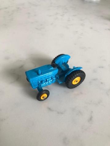 Matchbox Regular Wheels nr 39 Ford Tractor beschikbaar voor biedingen